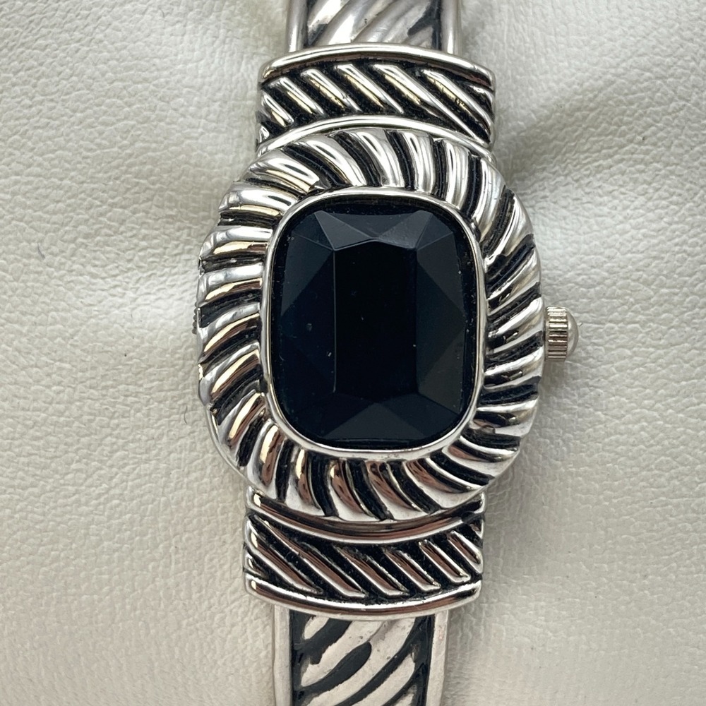 Hidden Dial Women's Watch 21mm Silver Tone Black Peek a Boo New Battery SMALL 6"